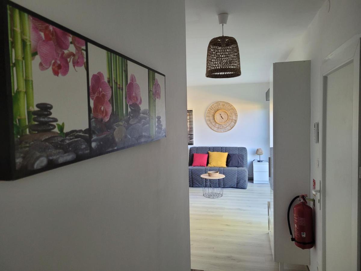 Appartement Tout Equipe En Rez-De-Jardin Entre Gard Et Ardeche Saint-Julien-de-Peyrolas Экстерьер фото